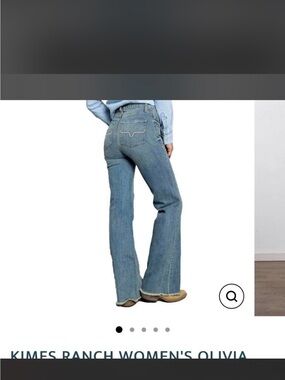 Kimes Ranch Women's Olivia Medium Wash Flare Jeans brand new never worn
